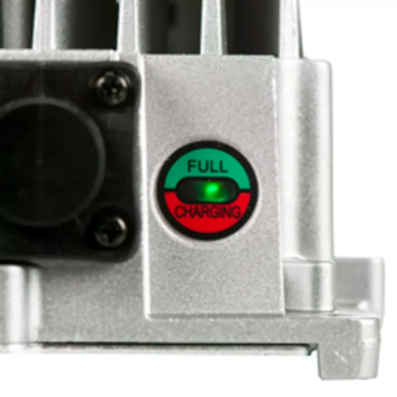 Rebelcell Ladegerät wasserdicht 42V 20A Li-Ion (36V70 Akku)