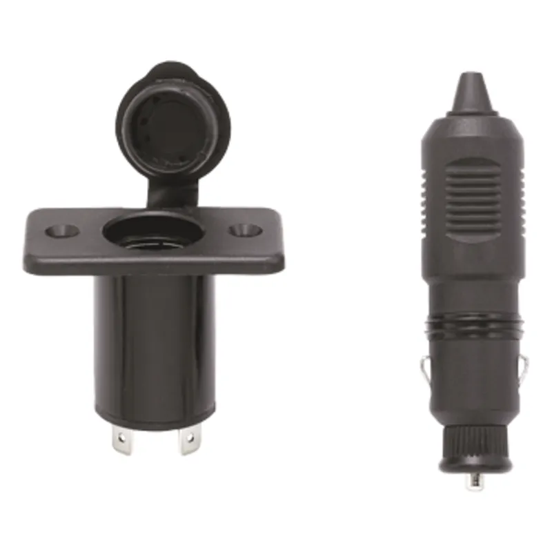 Anschluss mit Stecker, 12v/10a, Inklusive Abdeckung