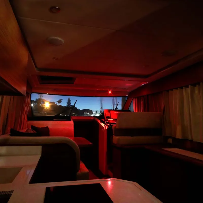 Hella Apelo Euroled 75 RGB/W Deckenleuchte, 9-16VDC, 80°, Federclip-Montage